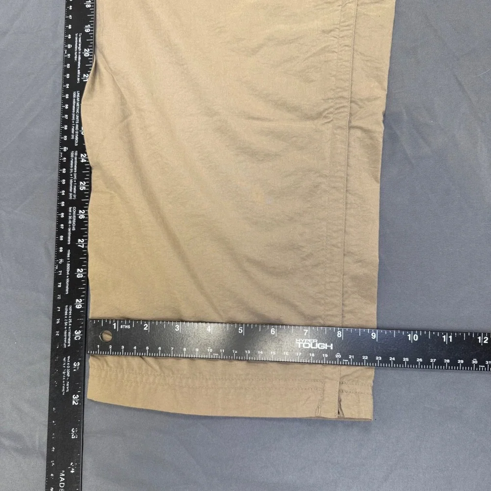 REI Sahara Mens XL Tan Nylon Convertible Cargo Hiking Pants Zip Off Shorts